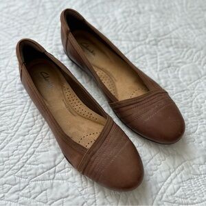 Clarks Women's Sara Erin Ballet Flat - Tan Leather Size 7